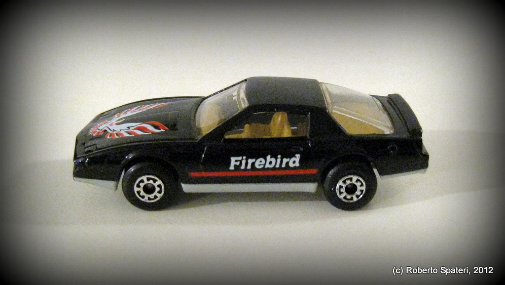 Matchbox Pontiac Firebird (n.MB-51)